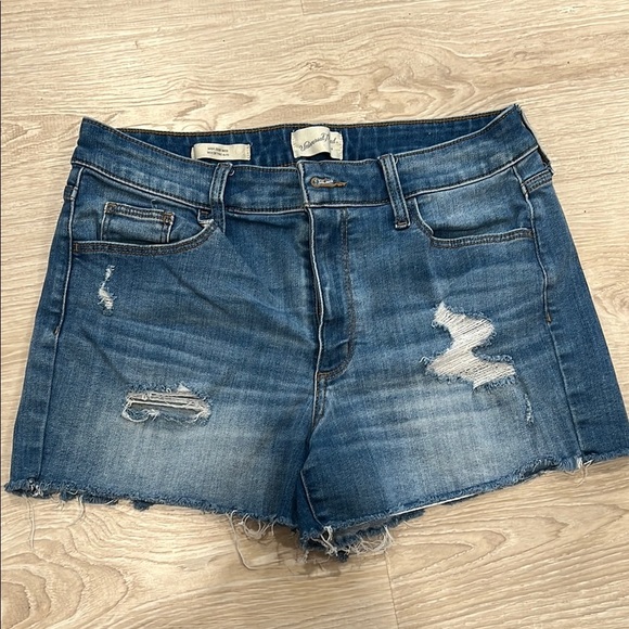 Denim Distressed Women's Shorts - Picture 1 of 3